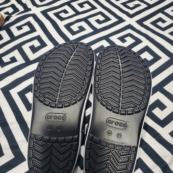 Crocs - Picture 3 of 3